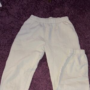 Cozy pastel green Sweatpants